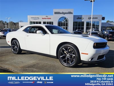 2022 Dodge Challenger SXT