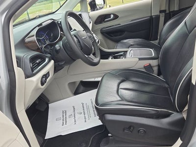 2024 Chrysler Pacifica Limited