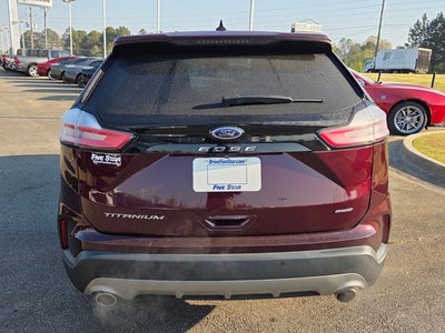 2022 Ford Edge Titanium