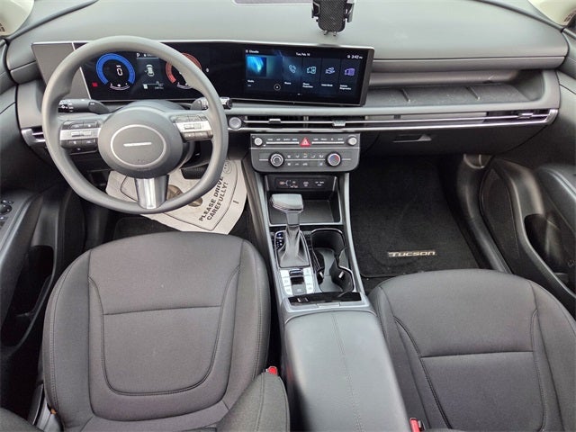 2025 Hyundai Tucson SE