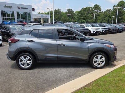2025 Nissan Kicks Play S