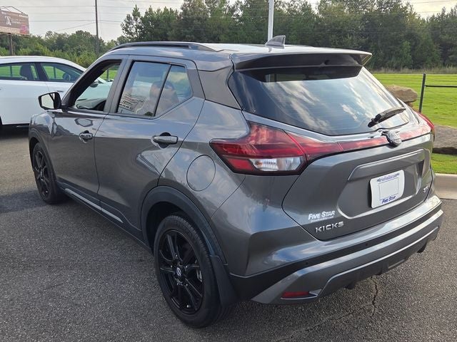 2024 Nissan Kicks SR