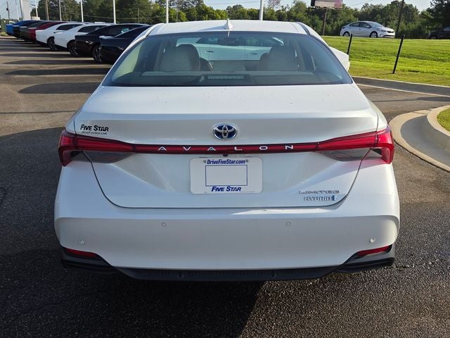 2020 Toyota Avalon Hybrid Limited