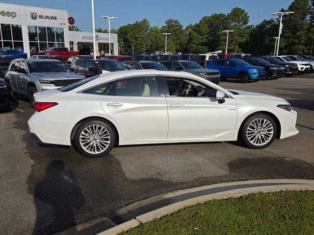 2020 Toyota Avalon Hybrid Limited