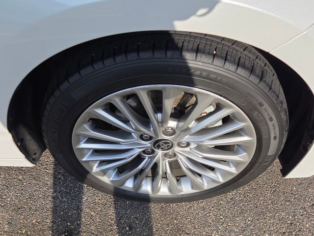 2020 Toyota Avalon Hybrid Limited