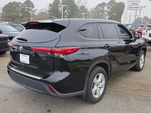 2023 Toyota Highlander L