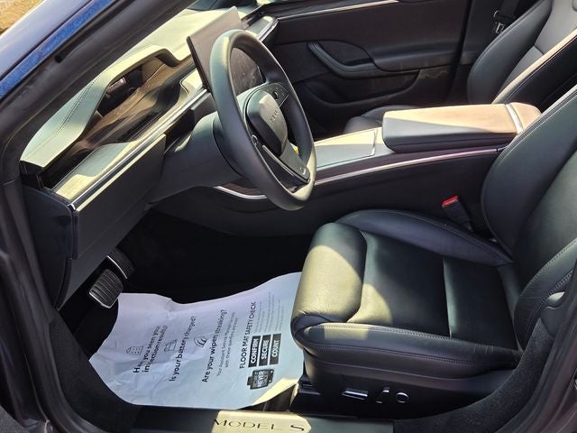 2022 Tesla Model S Base