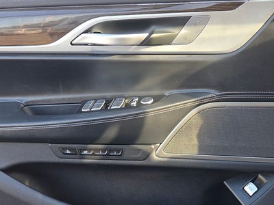 2020 BMW 7 Series 740i