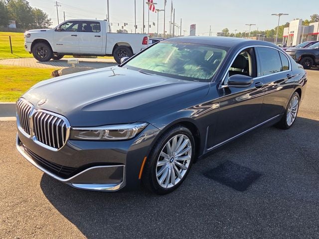 2020 BMW 7 Series 740i