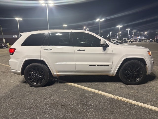 2020 Jeep Grand Cherokee Altitude
