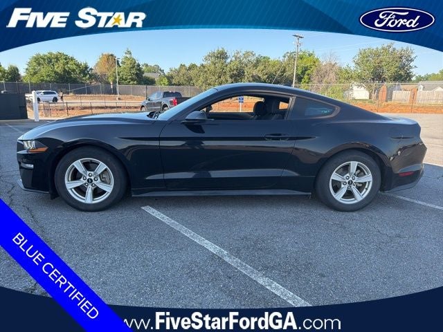 2022 Ford Mustang EcoBoost