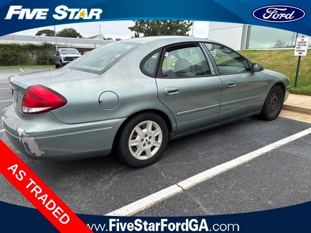 2005 Ford Taurus SE