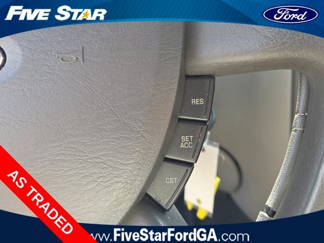 2005 Ford Taurus SE
