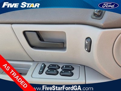 2005 Ford Taurus SE