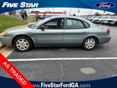 2005 Ford Taurus SE