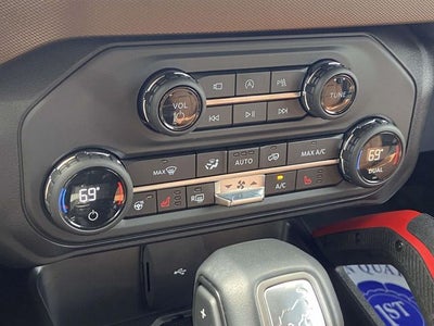 2024 Ford Bronco Heritage Limited Edition