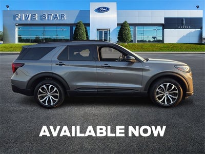 2025 Ford Explorer ST-Line