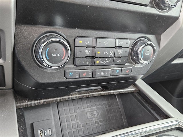 2021 Ford F-350SD Lariat