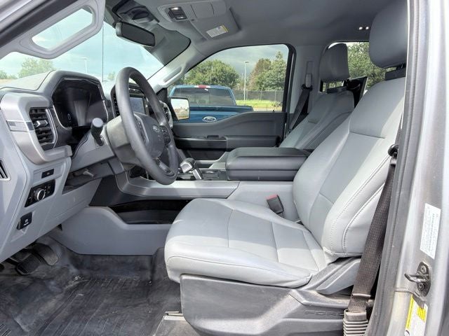 2023 Ford F-150 Lightning Pro