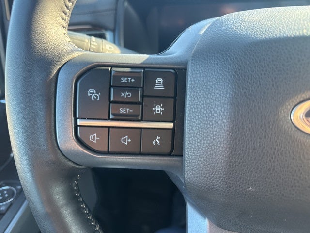 2023 Ford F-150 Lightning Lariat