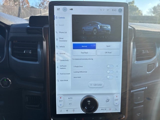 2023 Ford F-150 Lightning Lariat