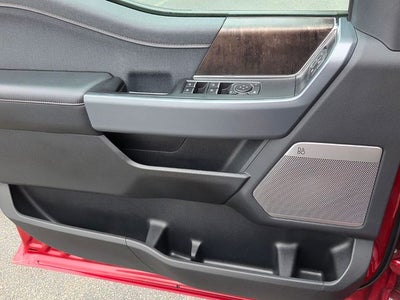 2023 Ford F-150 Lightning Lariat