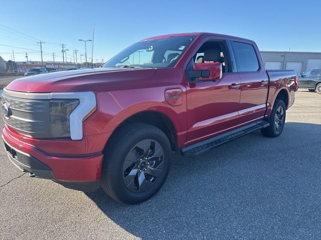 2023 Ford F-150 Lightning Lariat