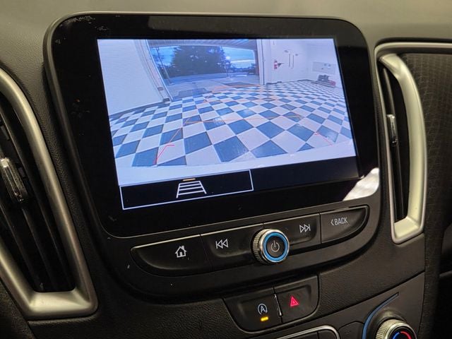 2022 Chevrolet Malibu LS 1LS