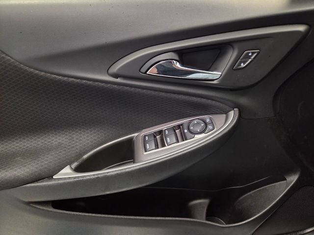 2022 Chevrolet Malibu LS 1LS