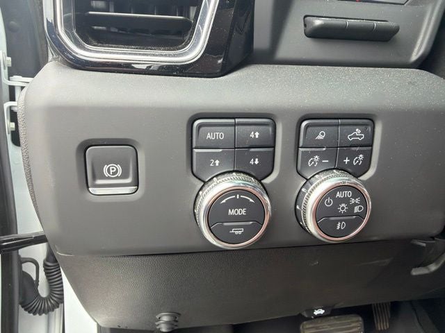 2025 GMC Sierra 2500HD Denali Ultimate