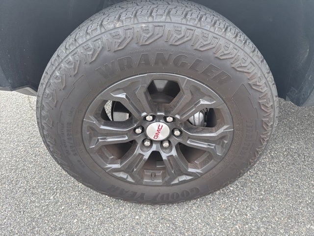 2024 GMC Canyon Elevation