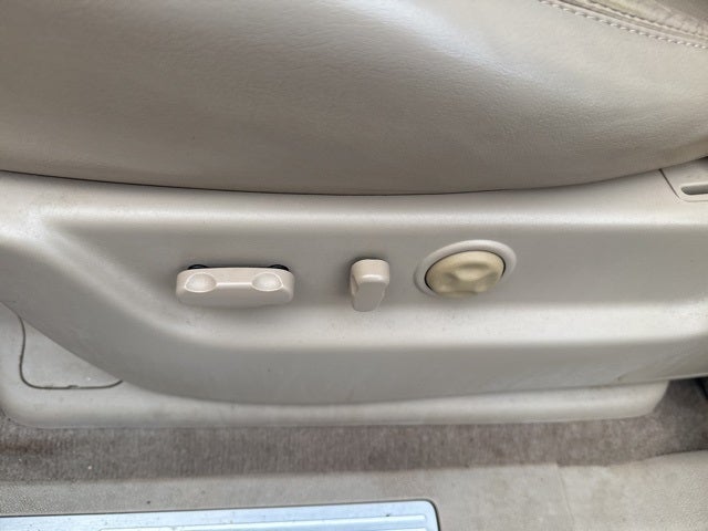 2009 Cadillac Escalade ESV Base