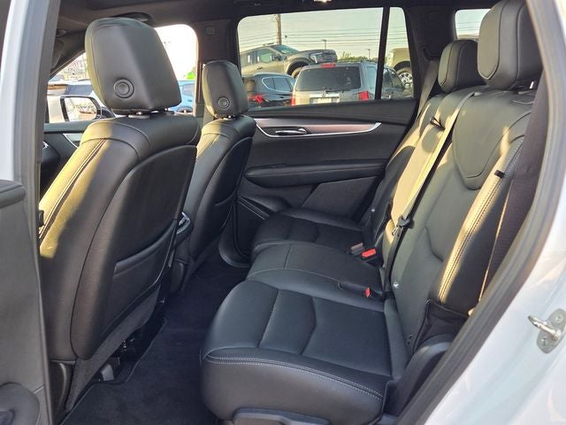 2024 Cadillac XT6 Luxury
