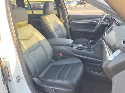 2024 Cadillac XT6 Luxury