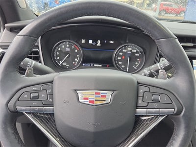 2025 Cadillac XT6 Sport