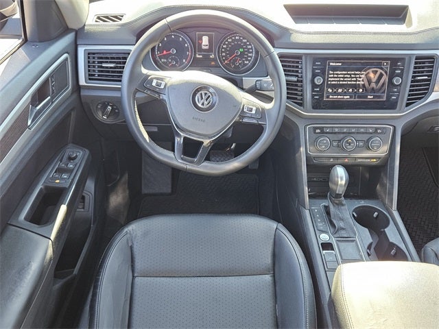 2020 Volkswagen Atlas 2.0T SE w/Technology w/Technology
