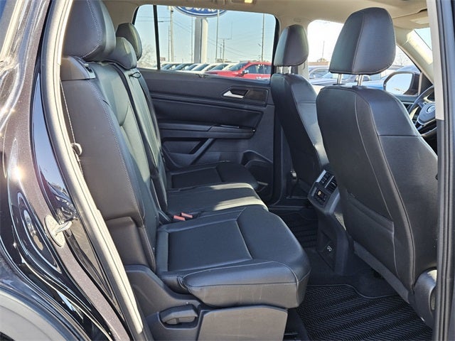 2020 Volkswagen Atlas 2.0T SE w/Technology w/Technology