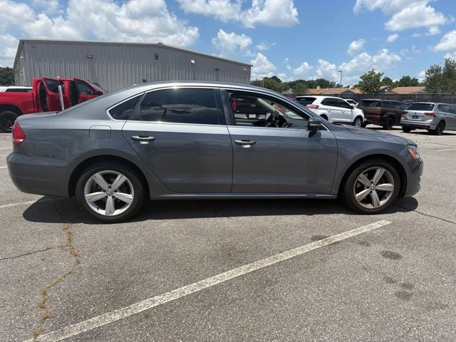 2013 Volkswagen Passat 2.5 SE