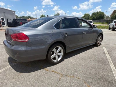 2013 Volkswagen Passat 2.5 SE