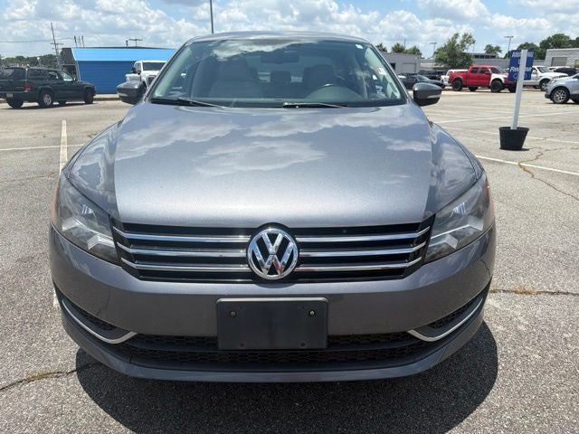 2013 Volkswagen Passat 2.5 SE
