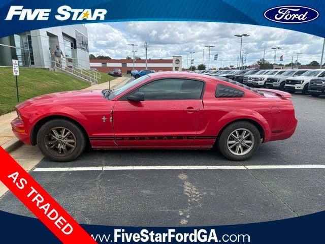 2005 Ford Mustang V6 Deluxe