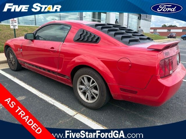 2005 Ford Mustang V6 Deluxe