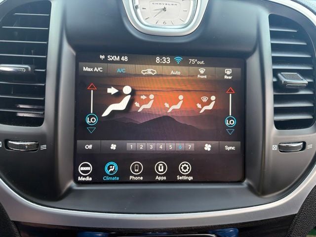 2022 Chrysler 300 Touring
