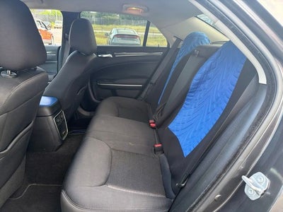 2022 Chrysler 300 Touring