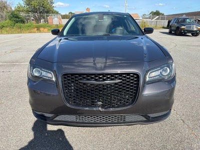 2022 Chrysler 300 Touring