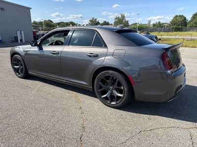 2022 Chrysler 300 Touring