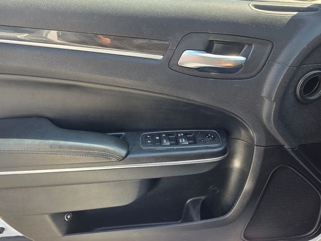 2018 Chrysler 300 Touring