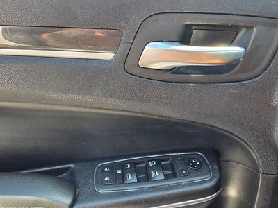 2018 Chrysler 300 Touring