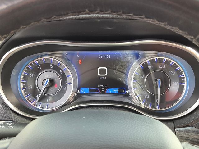 2021 Chrysler 300 Touring