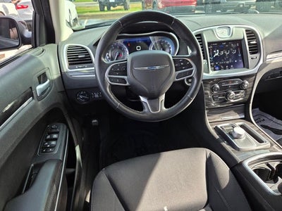 2021 Chrysler 300 Touring